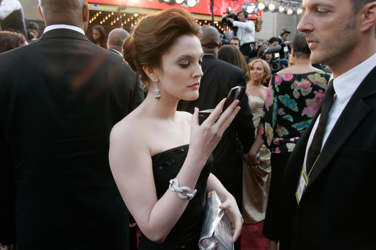 http://www.laobserved.com/intell/assets/DBarrymoreOscars-anacleto.jpg