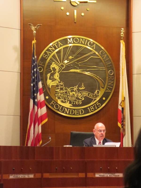 http://www.laobserved.com/intell/assets/Henry%20Waxman%2C%20SM%20City%20Hall%20July15-13.jpg