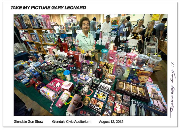 http://www.laobserved.com/intell/assets/LAO__GlendaleGunshow1.jpg