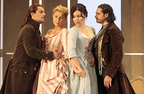 http://www.laobserved.com/intell/assets/LAOp-cosi.jpg