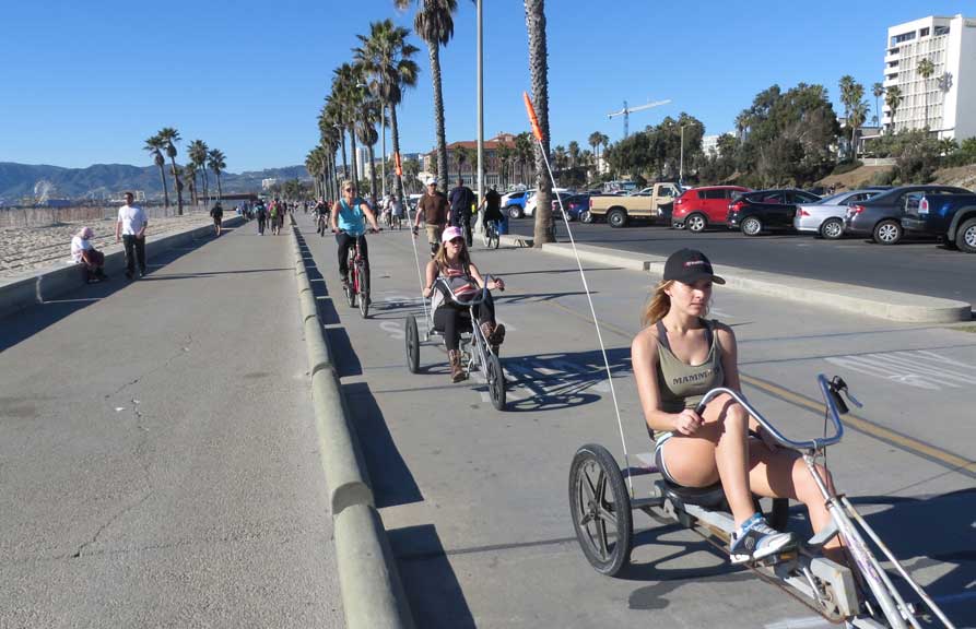 http://www.laobserved.com/intell/assets/beach-day-jan2113.jpg