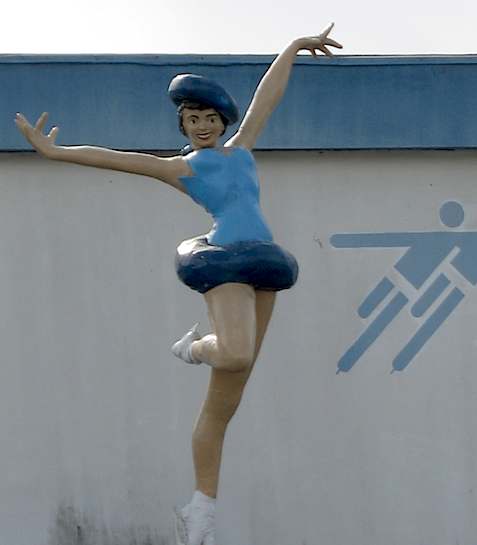 http://www.laobserved.com/intell/assets/culver-city-skater.jpg