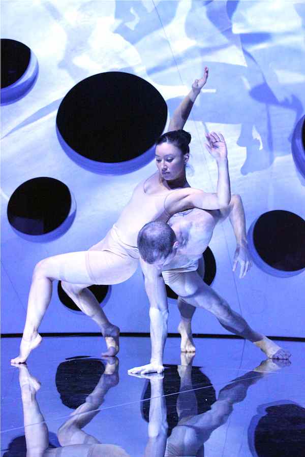http://www.laobserved.com/intell/assets/diavolo-zaslove-v.jpg