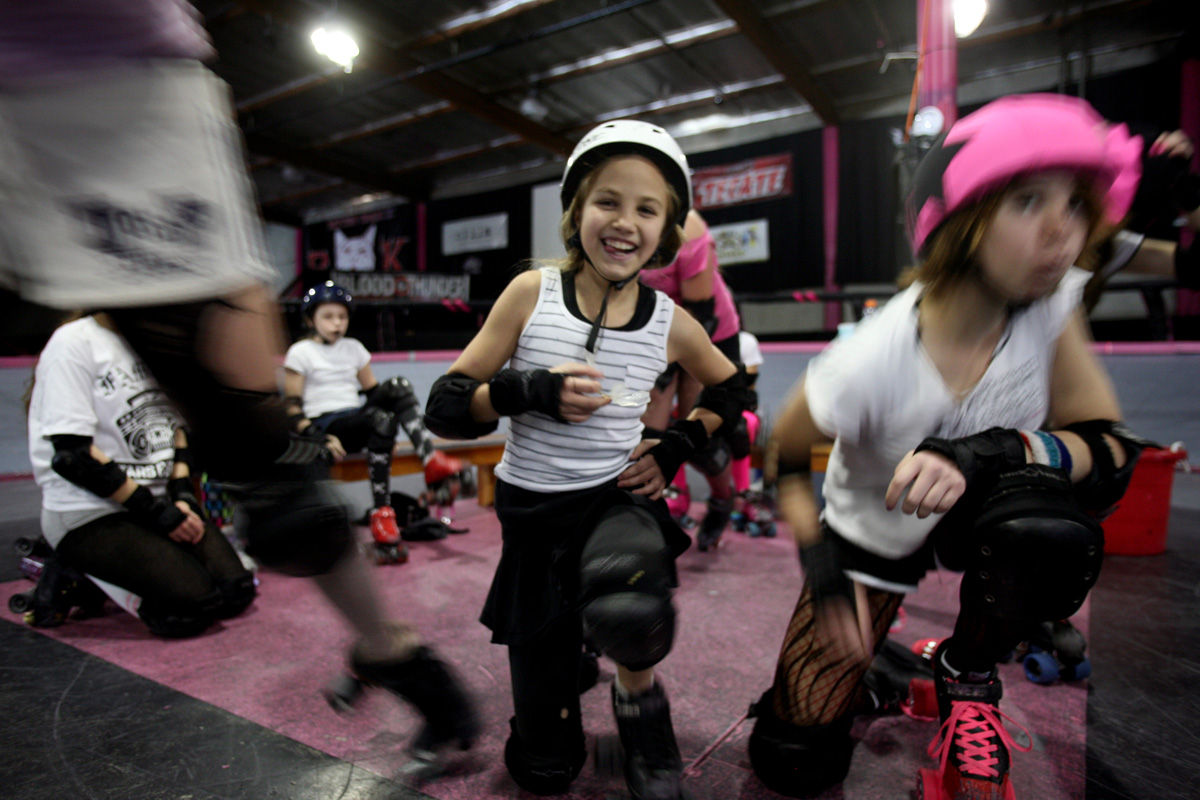http://www.laobserved.com/intell/assets/junior-derby-dolls-a.jpg