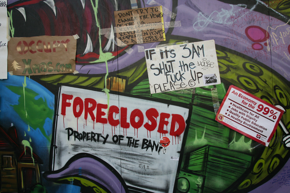 http://www.laobserved.com/intell/assets/occupycleanup7.jpg