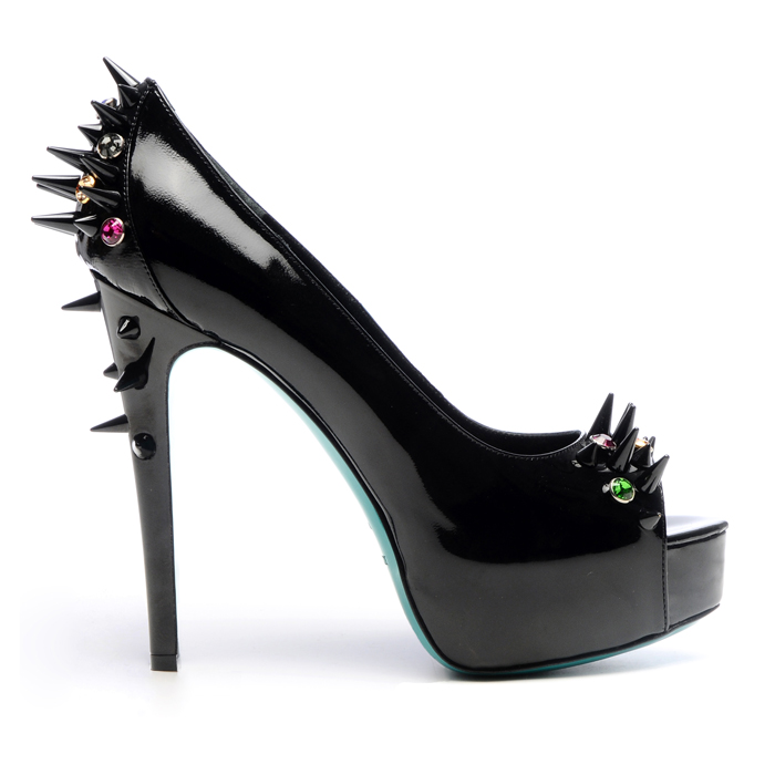 http://www.laobserved.com/intell/assets/perlmutter-shoe-3.jpg