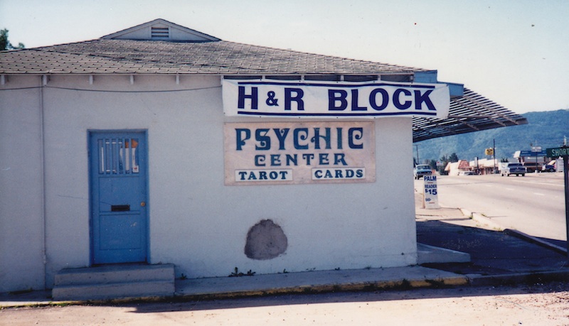 http://www.laobserved.com/intell/assets/sh-hrblock-psychic.jpg
