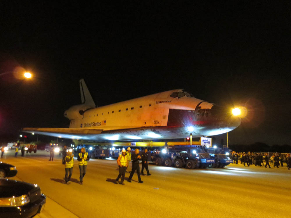 http://www.laobserved.com/intell/assets/shuttle-ellen2.jpg