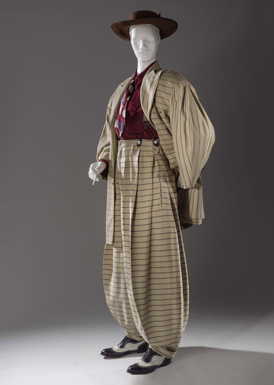 http://www.laobserved.com/intell/assets/zoot-zuit-lacma.jpg