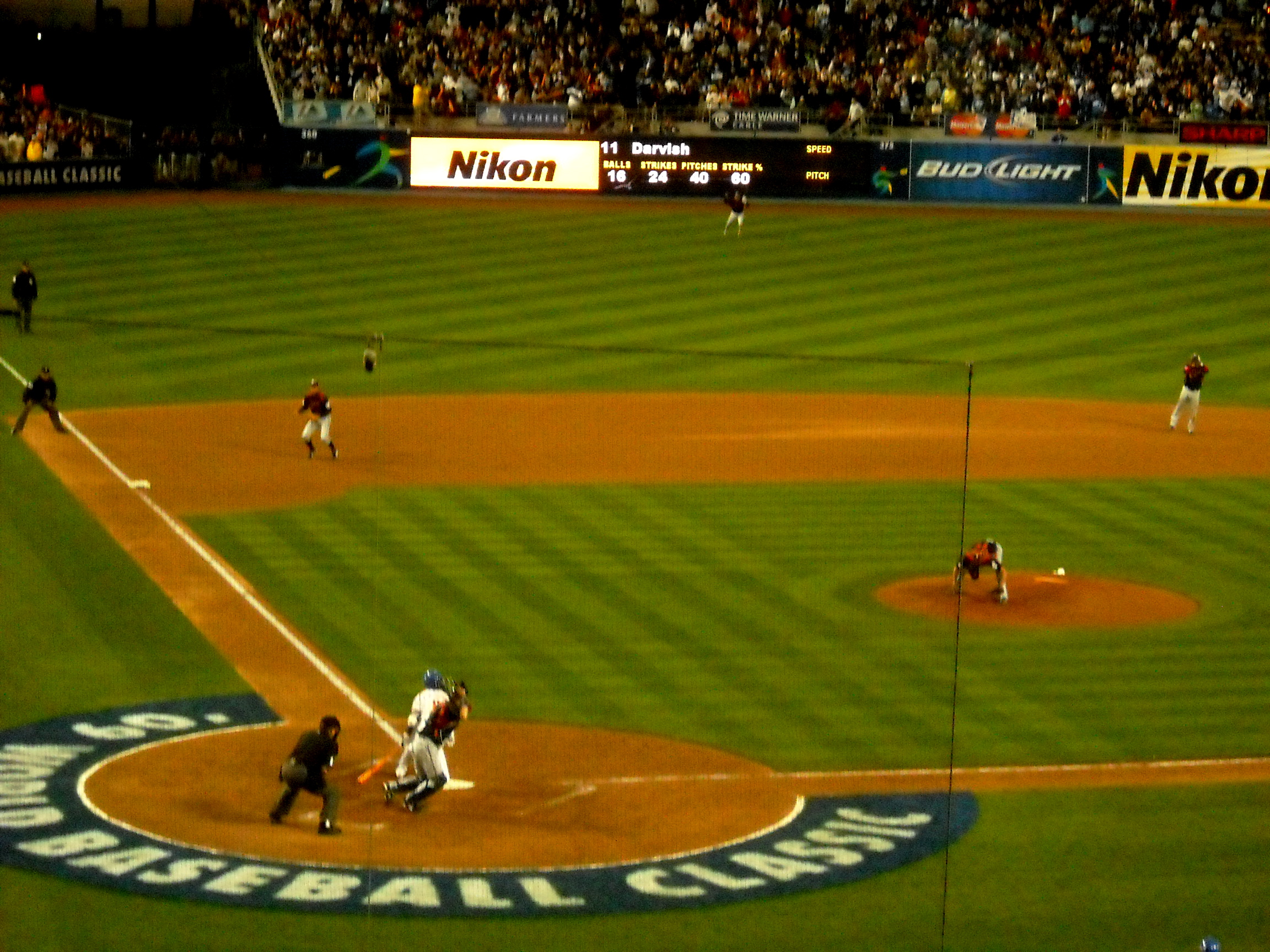 http://www.laobserved.com/intell/assets_c/2013/03/DSCF0484-thumb-2304x1728-19130.jpg
