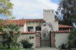 villa-aurora.jpg