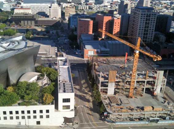 http://www.laobserved.com/manage/assets/broad-museum-goes-up.jpg