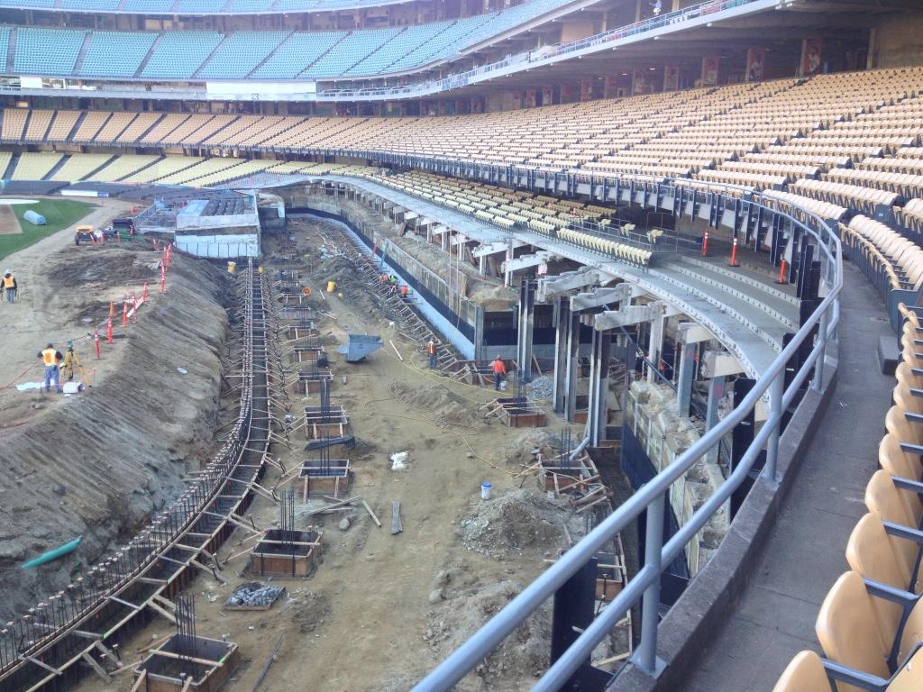 http://www.laobserved.com/manage/assets/dodgers-dug-out-rocker909.jpg