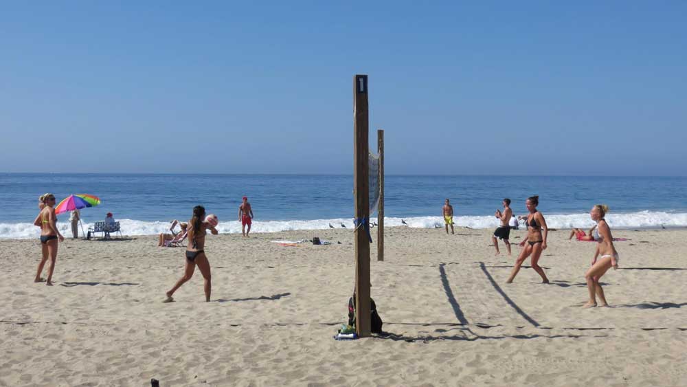 http://www.laobserved.com/manage/assets/laguna-beach-volleyball.jpg