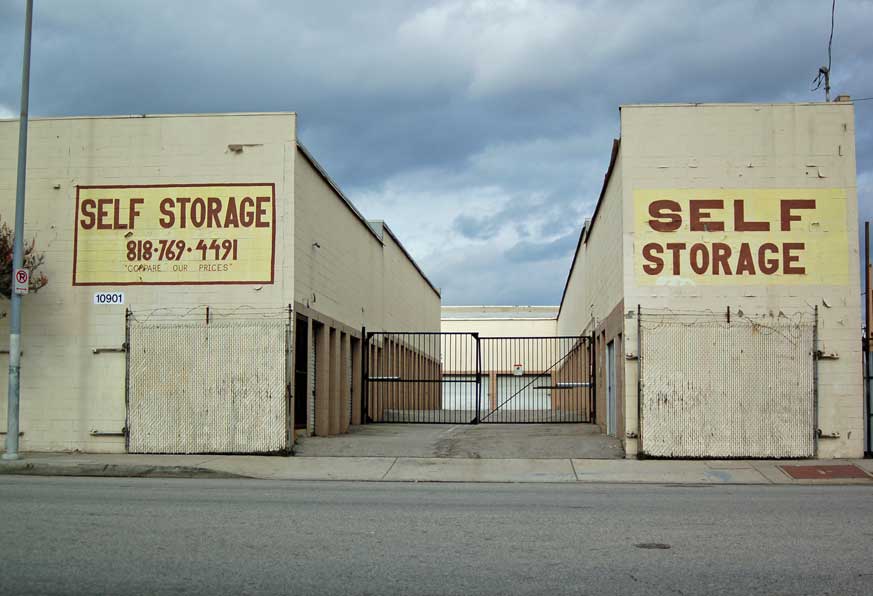 http://www.laobserved.com/manage/assets/vanowen-no-hwd.jpg
